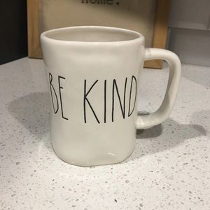 Be Kind Rae Dunn